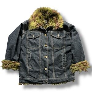 BDG Betty Faux Fur Collar Denim Trucker Jacket — Dark Wash, M/L